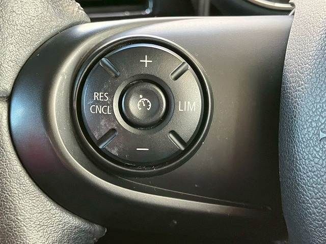 BMW MINI COOPER CLUB 2016 Image 31