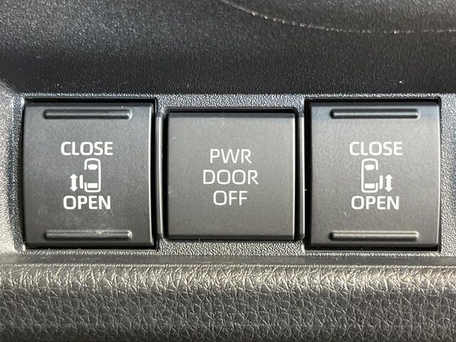 TOYOTA SIENTA HYBRID 2024 Image 31