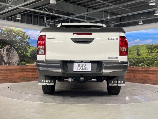 TOYOTA HILUX 4WD 2020 Image 31