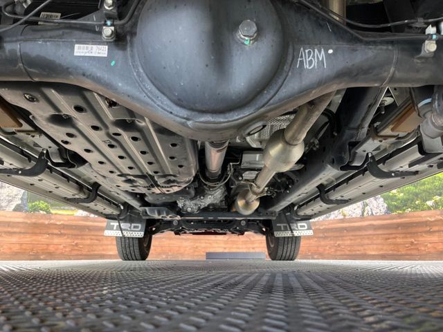 TOYOTA HILUX 4WD 2020 Image 31