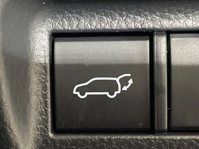 TOYOTA HARRIER 2WD 2024 Image 31