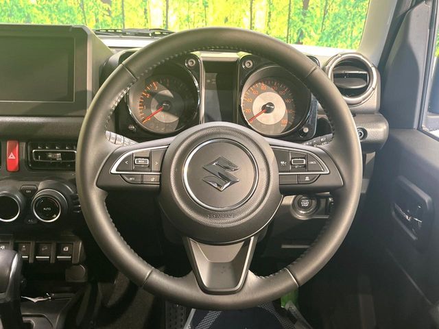 SUZUKI JIMNY NOMADE 2025 Image 31