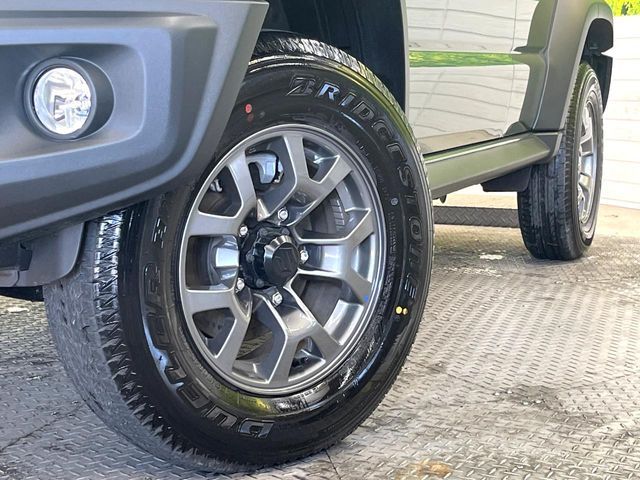 SUZUKI JIMNY NOMADE 2025 Image 31