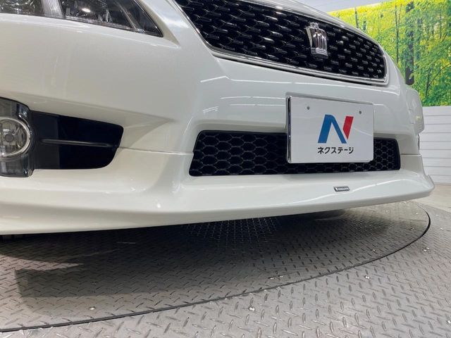 TOYOTA CROWN SEDAN 2011 Image 31