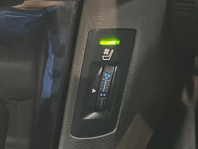 TOYOTA CROWN SEDAN 2011 Image 31