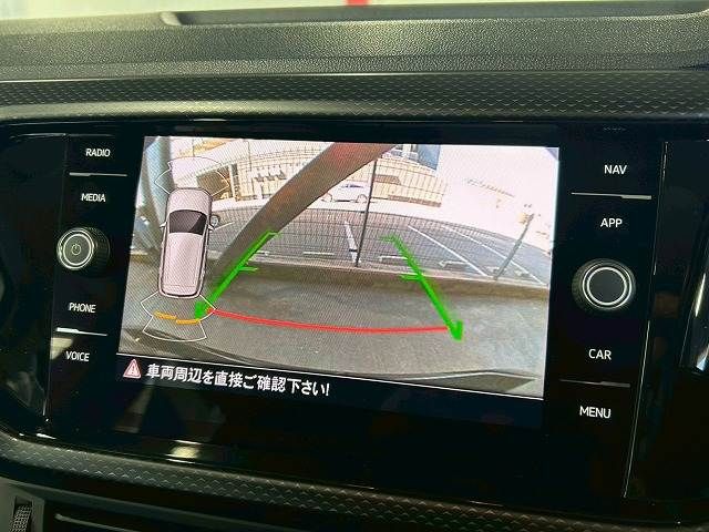 VOLKSWAGEN T-CROSS 2020 Image 31