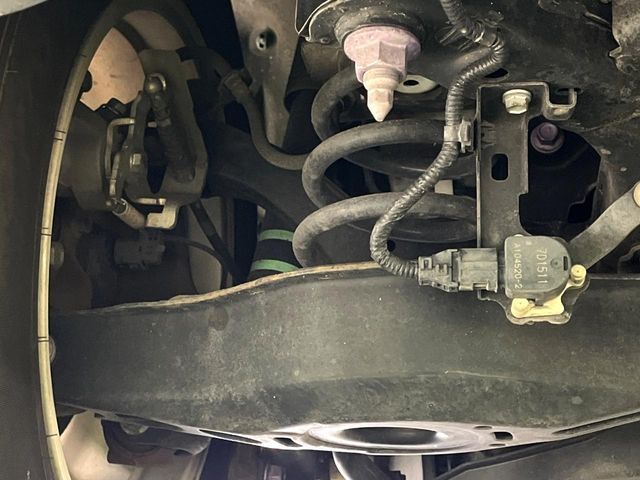 TOYOTA PRIUS PHV 2017 Image 31