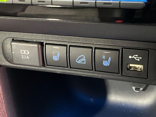 TOYOTA YARIS CROSS HYBRID 2021 Image 31