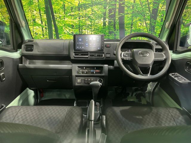 DAIHATSU HIJET TRUCK 4WD 2022 Image 31