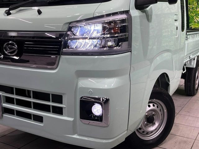 DAIHATSU HIJET TRUCK 4WD 2022 Image 31