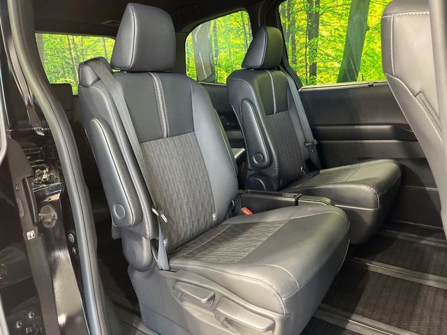 TOYOTA NOAH 2023 Image 31