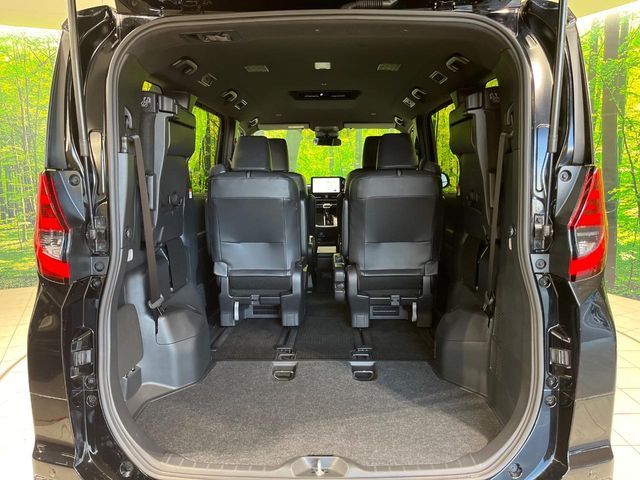 TOYOTA NOAH 2023 Image 31