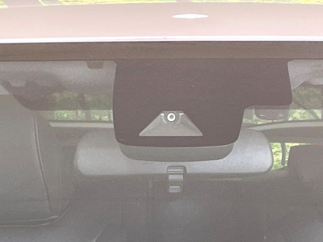 TOYOTA PRIUS PHV 2017 Image 31