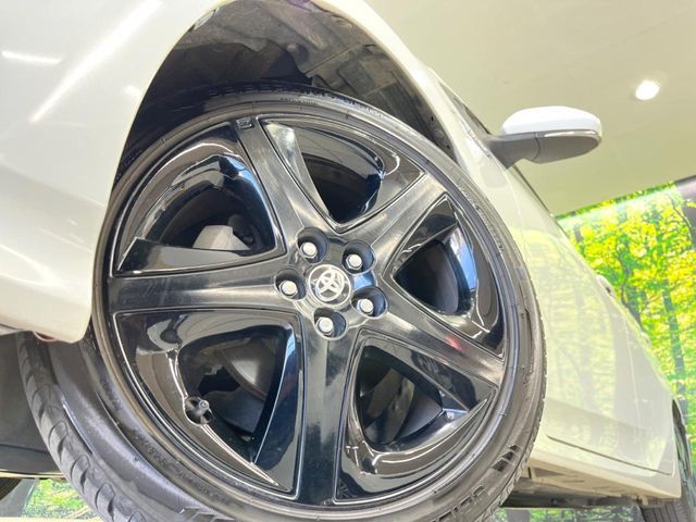 TOYOTA PRIUS PHV 2017 Image 31