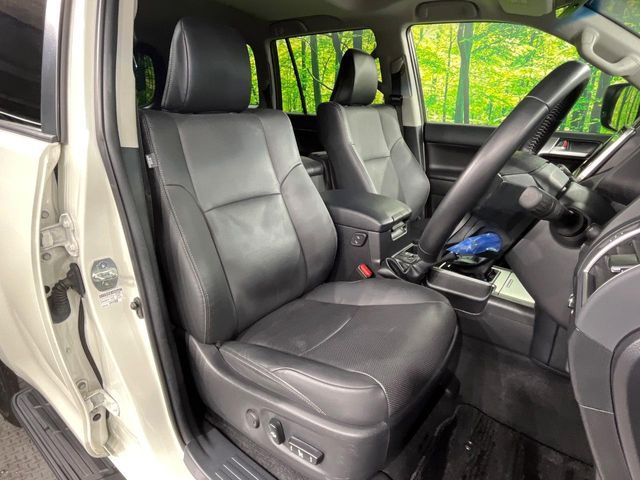 TOYOTA LANDCRUISER PRADO 2022 Image 31