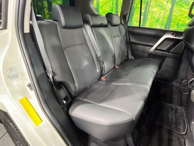 TOYOTA LANDCRUISER PRADO 2022 Image 31