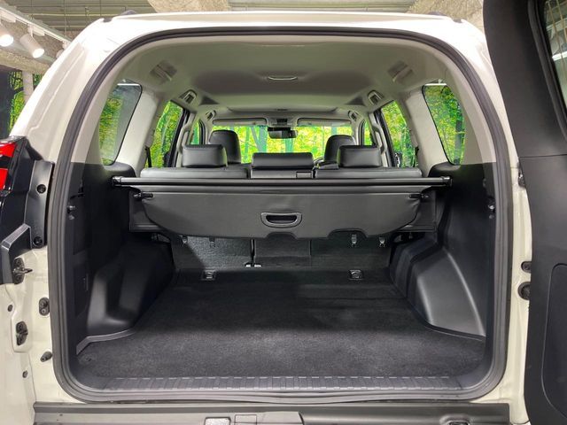 TOYOTA LANDCRUISER PRADO 2022 Image 31