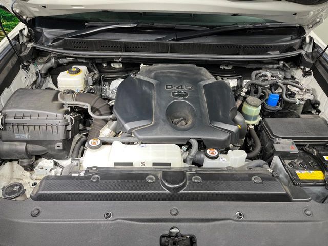 TOYOTA LANDCRUISER PRADO 2022 Image 31