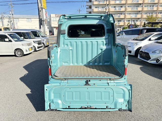 DAIHATSU HIJET DECKVAN 2018 Image 31