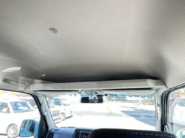 DAIHATSU HIJET DECKVAN 2018 Image 31