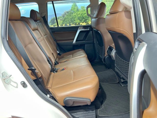 TOYOTA LANDCRUISER PRADO 2022 Image 31