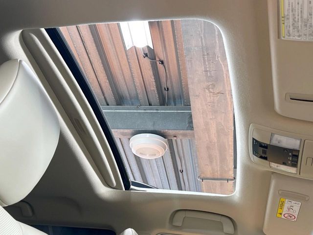 TOYOTA LANDCRUISER PRADO 2023 Image 31