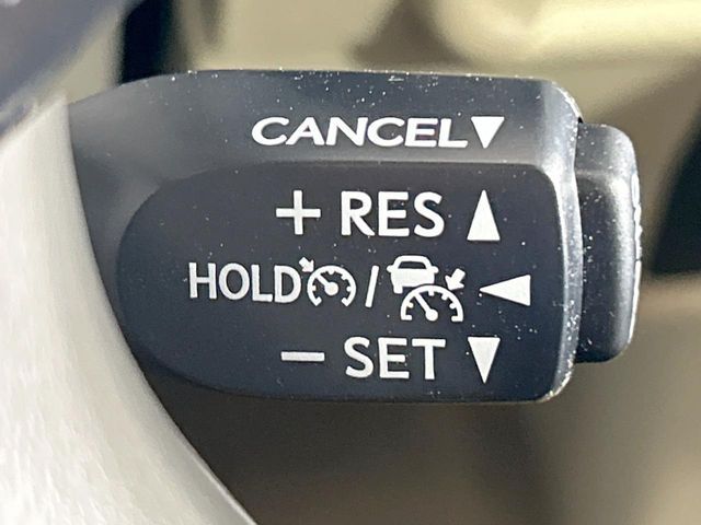 TOYOTA LANDCRUISER PRADO 2023 Image 31