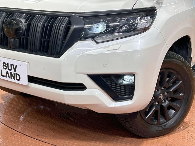 TOYOTA LANDCRUISER PRADO 2023 Image 31