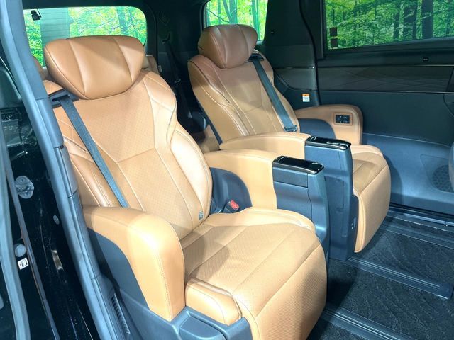 TOYOTA VELLFIRE  HYBRID 2024 Image 31