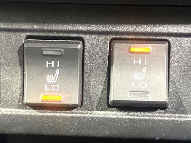 TOYOTA COROLLA CROSS HYBRID 2024 Image 31