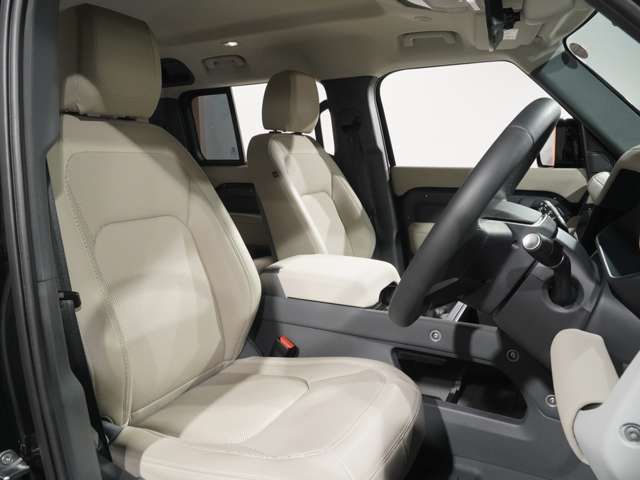 ROVER DEFENDER 2026 Image 31