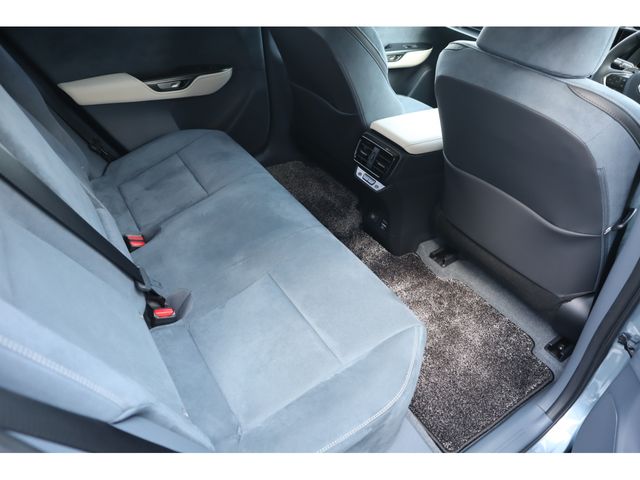 TOYOTA LEXUS RZ450E 2024 Image 31