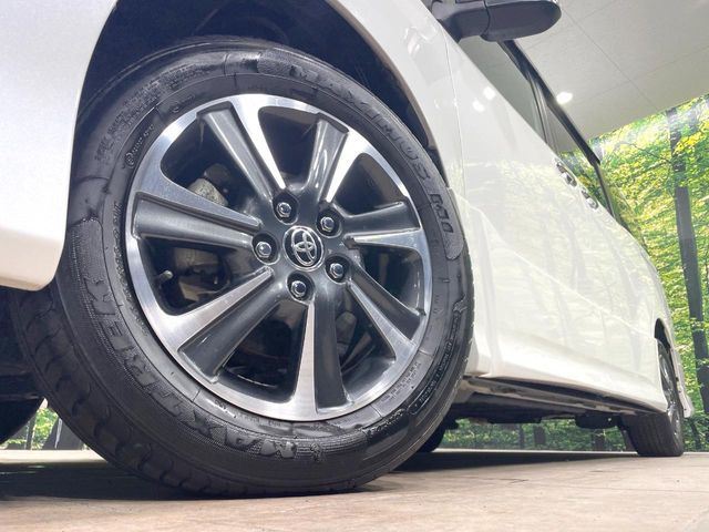 TOYOTA VOXY 2019 Image 31