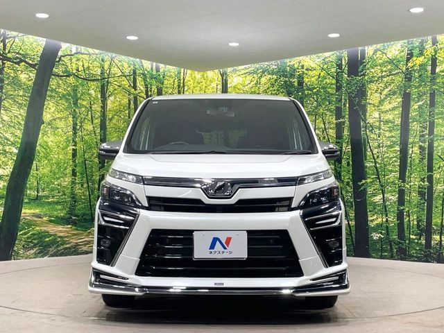 TOYOTA VOXY 2019 Image 31