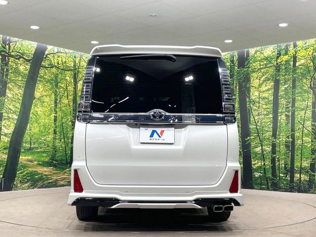 TOYOTA VOXY 2019 Image 31