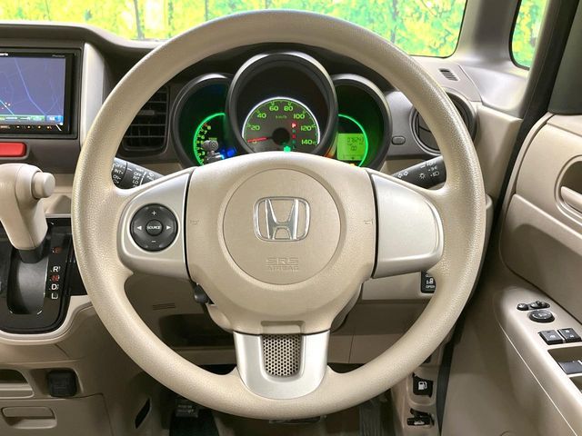 HONDA N BOX 2013 Image 31