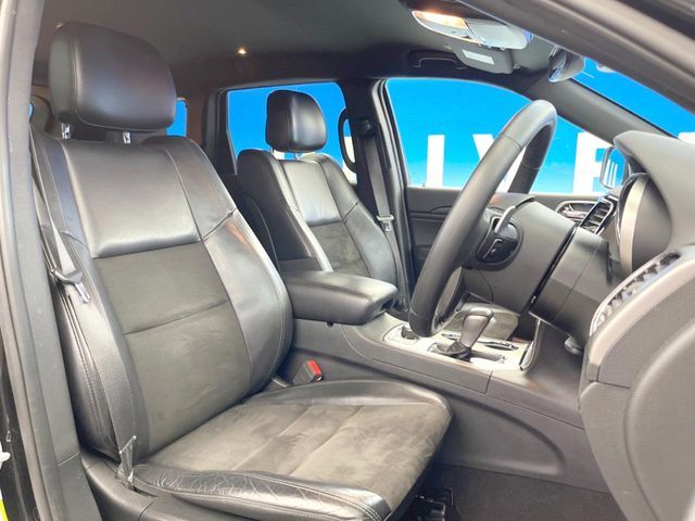 JEEP GRAND CHEROKEE 2019 Image 31