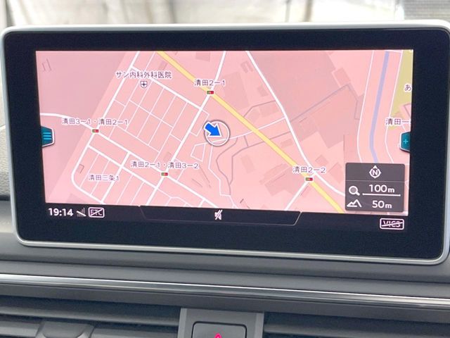 AUDI A4 AVANT 2019 Image 31