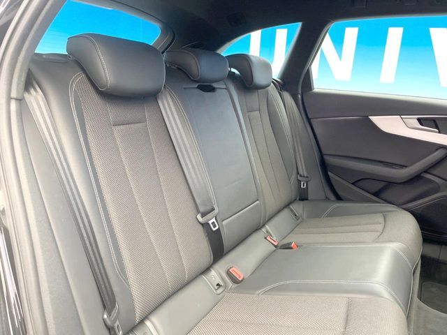 AUDI A4 AVANT 2019 Image 31