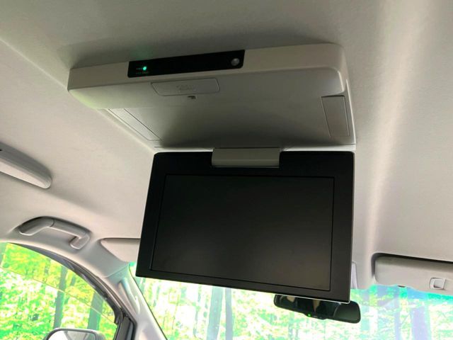 TOYOTA VELLFIRE 2013 Image 31