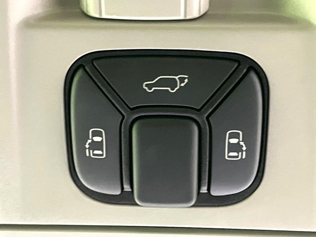 TOYOTA VELLFIRE 2013 Image 31