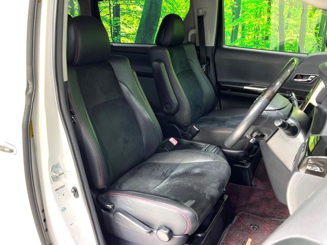 TOYOTA VELLFIRE 2013 Image 31