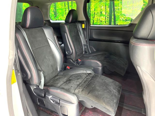 TOYOTA VELLFIRE 2013 Image 31