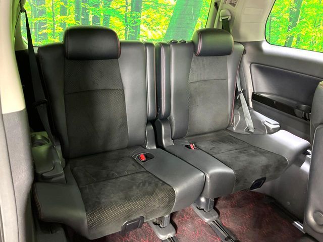 TOYOTA VELLFIRE 2013 Image 31