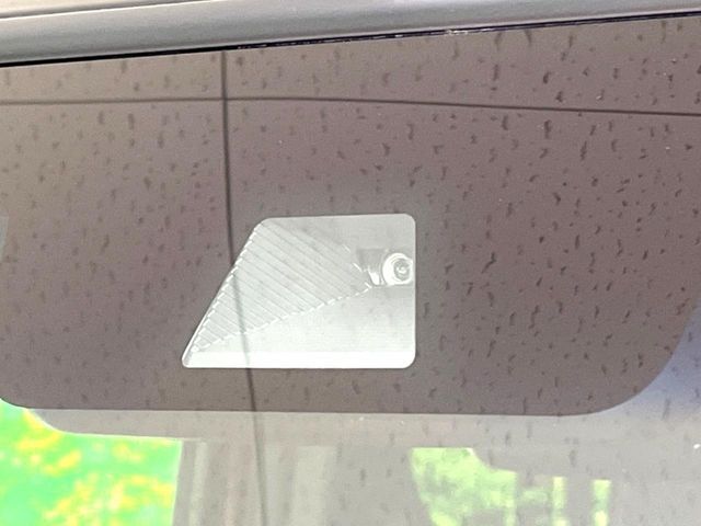 HONDA N BOX CUSTOM 2018 Image 31