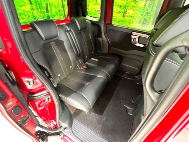 HONDA N BOX CUSTOM 2018 Image 31