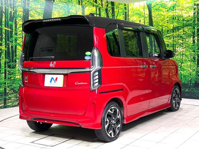 HONDA N BOX CUSTOM 2018 Image 31