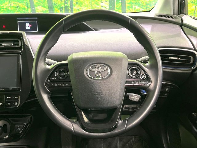 TOYOTA PRIUS 2019 Image 31
