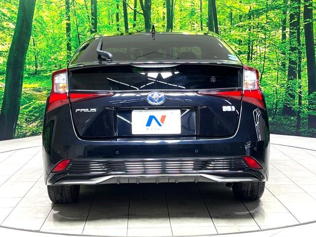 TOYOTA PRIUS 2019 Image 31