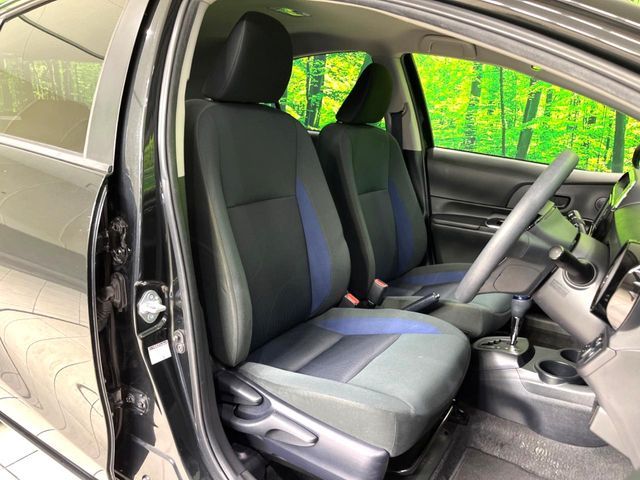 TOYOTA AQUA 2017 Image 31